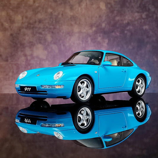 AUTOart 1:18 Porsche 911 (993) Carrera Diecast Car Model