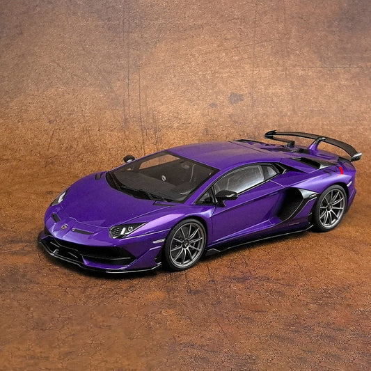 AUTOart Lamborghini Aventador SVJ – 1:18 Scale Model (Full Open Static Version with Accessories)(79179)