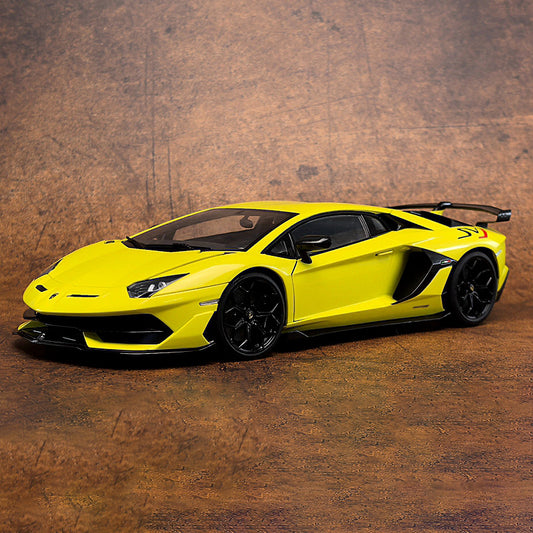 AUTOart Lamborghini Aventador SVJ – 1:18 Scale Model (Full Open Static Version with Accessories)(79175)