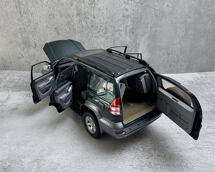 Original Toyota Prado car model 1:18 2008 off-road spare tire alloy car model