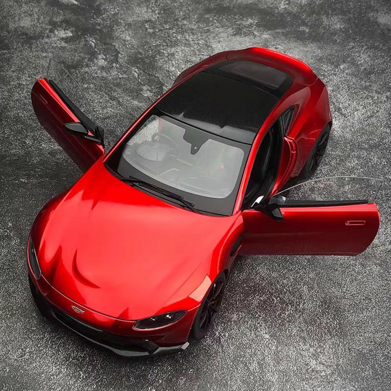 AUTOart 1:18 Aston Martin Vantage 2019 Alloy Diecast Model
