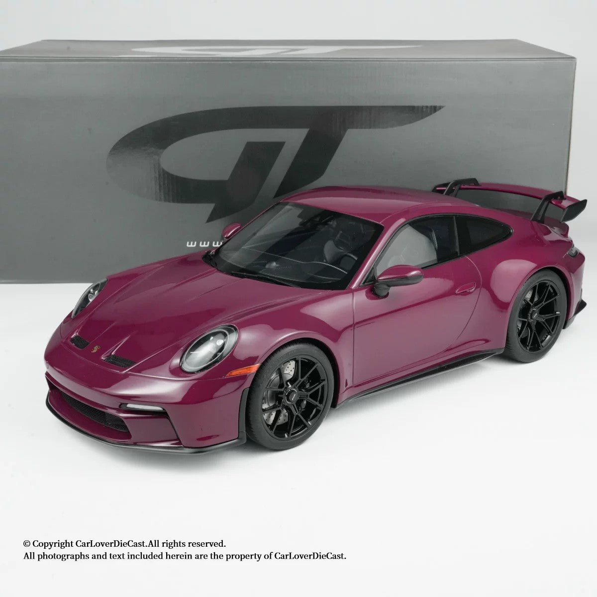 GT Spirit 1:12 Porsche 911 (992) GT3 Resin Model Car GT536 – Premium Porsche Collector