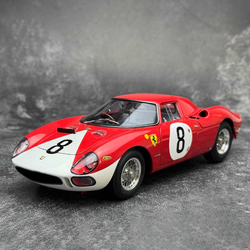 CMC 1:18 Ferrari 250 LM Diecast Model- #8, #26 – YX car model