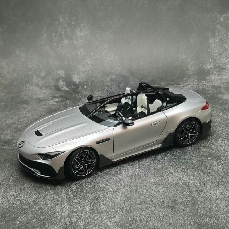 NZG 1:18 Mercedes-AMG PureSpeed Diecast Model