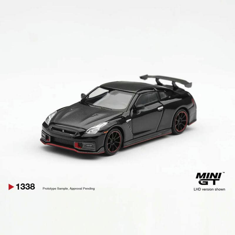 MINI GT 1:64 Nissan GT-R Nismo R35 Diecast Model