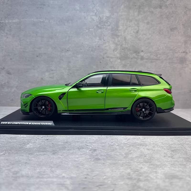 Solido 1:18 BMW M3 Touring (G81) Diecast Model Car