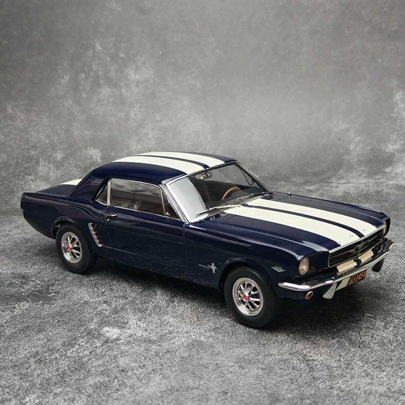 Norev 1:18 Ford Mustang Coupe 1965 Diecast Model Car