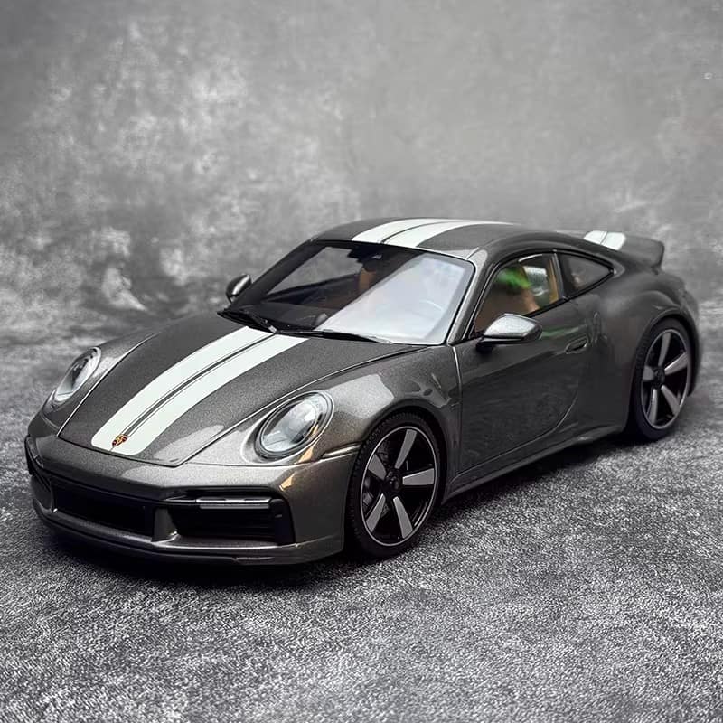 Minichamps 1:18 Porsche 911 (992) Sport Classic 2022 Alloy Diecast Model Car