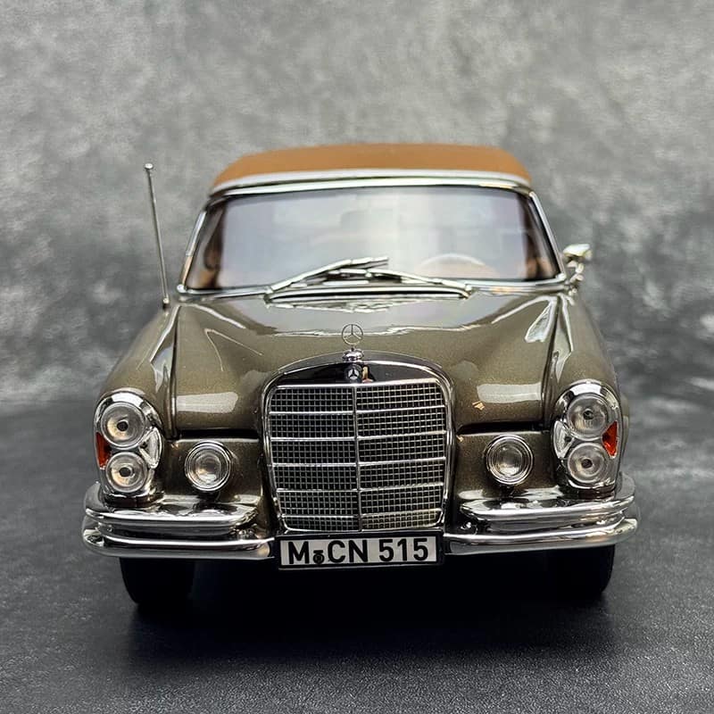 NOREV 1:18 Mercedes-Benz 280 SE Cabriolet W111 Diecast Model Car – Removable Soft-Top Roof Collectible