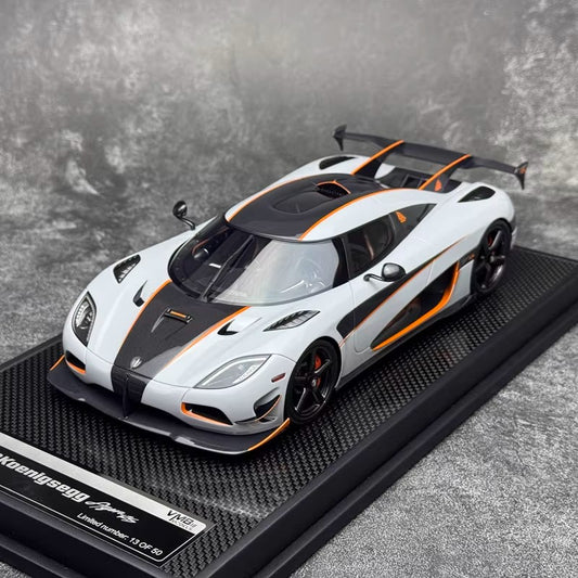 VMB Koenigsegg Agera RS 1:18 Resin Supercar Model