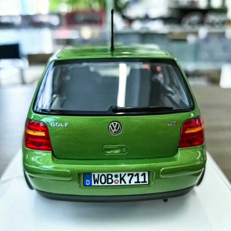 Norev Volkswagen Golf GTI 1:18 Diecast Model Car