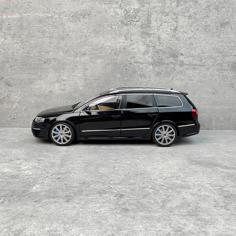 NZG Volkswagen Passat R36 1:18 Alloy Diecast Model Car – Limited 300 Units
