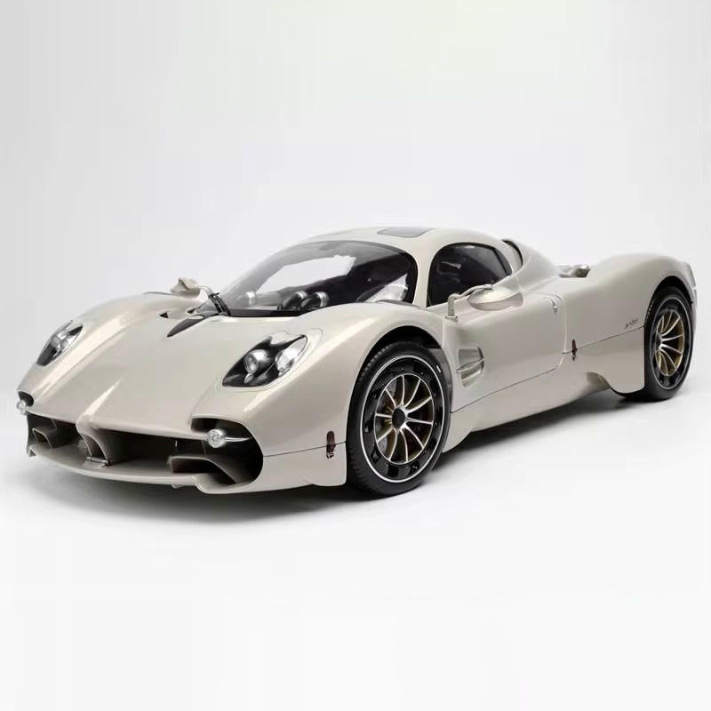 Pocher 1:8 Pagani Utopia Assembly Car – YX car model