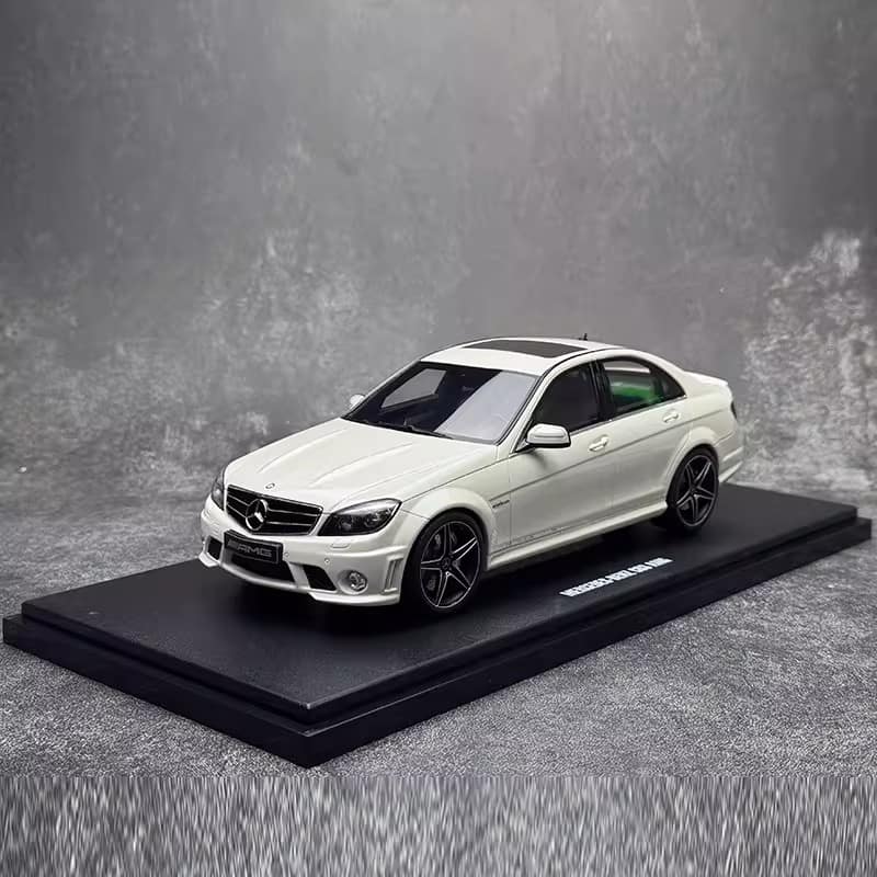 GT Spirit 1:18 Mercedes-Benz C63 AMG Resin Model