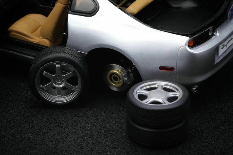 WHELART 1:18 Toyota Supra A80 Diecast Model Car