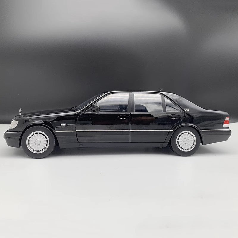 1/18 original 1990 Mercedes-Benz S600 W140 Tiger Head Benz Black diecast car model classic car