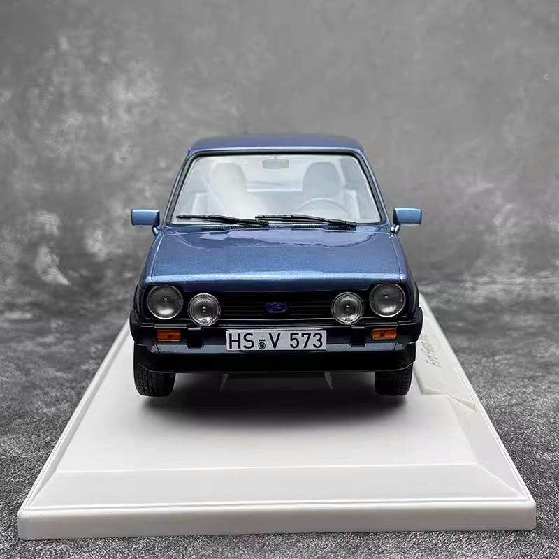 Norev 1:18 Ford Fiesta XR2 1981 Diecast Model Car