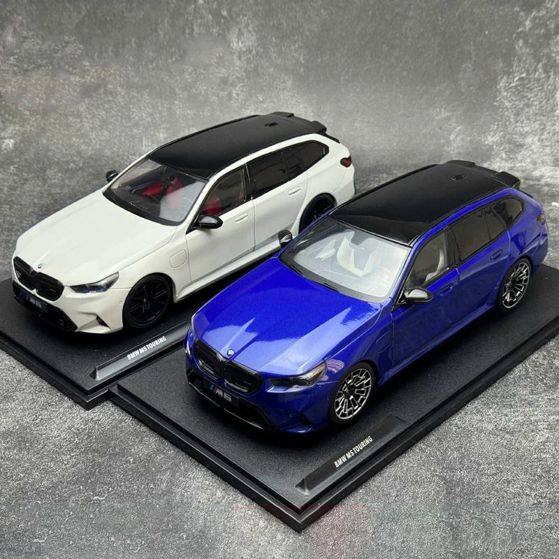 SOLIDO 1:18 BMW M5 Touring Diecast Model Car