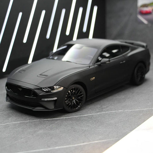 Ford Mustang 1:18 Alloy Model Car – Matte Black &amp; Orange