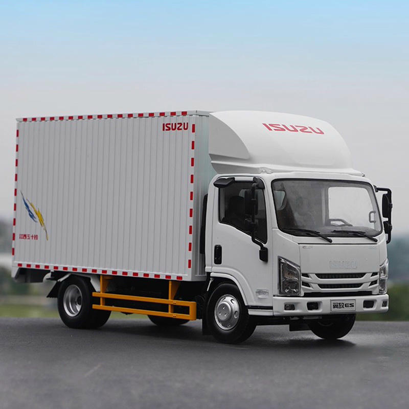 Original 1:18 Isuzu ES Diecast Model Car