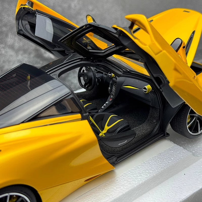 Autoart 1:18 For McLaren McLAREN 720S sports car model collection ornament