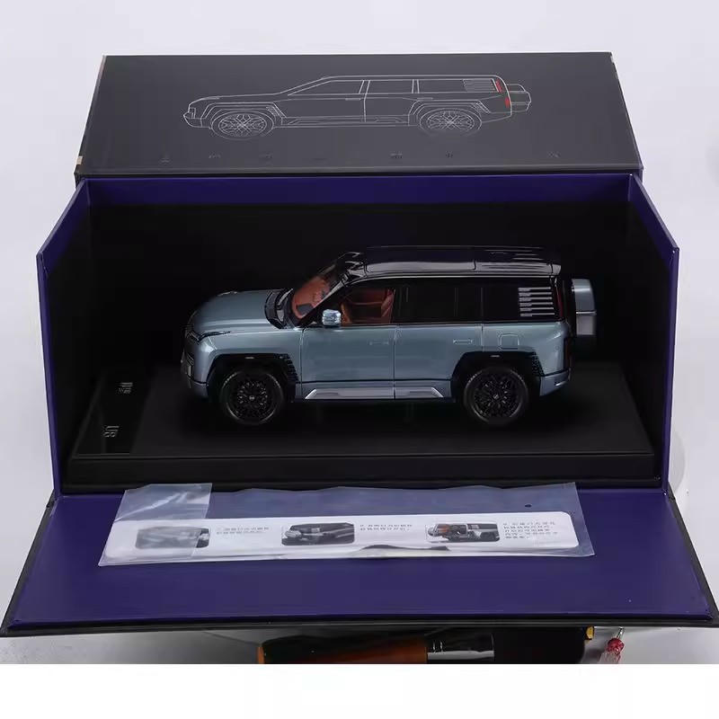 Original BYD Yangwang U8 1:18 Diecast Model – YX car model