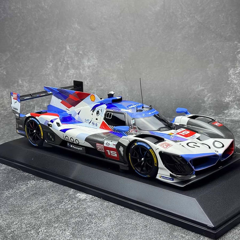 MINICHAMPS 1:18 BMW M HYBRID V8 LMDh Race Car Model