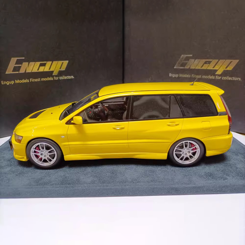 Engup 1:18 Mitsubishi Lancer Evolution IX Widebody Wagon Modified Diecast Model