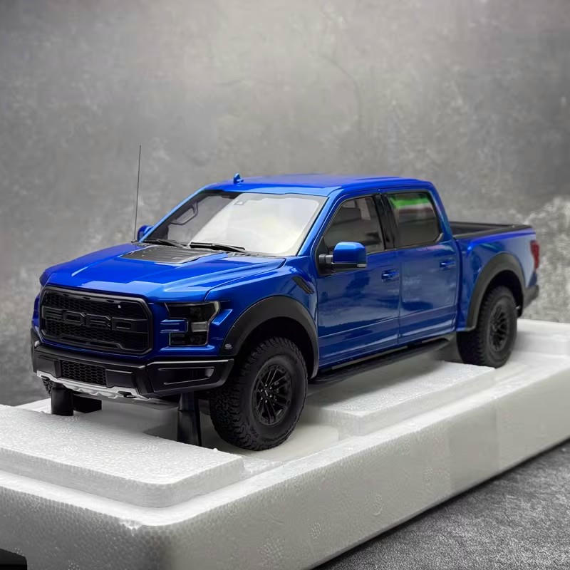 AUTOart  1:18 Ford F-150 Raptor SuperCrew 2019 Diecast Model Truck