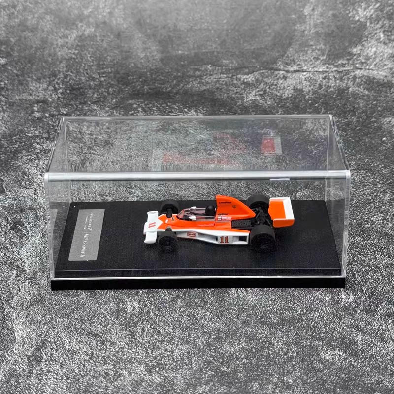 LCD 1:64 McLaren F1 M23 Diecast Model Car