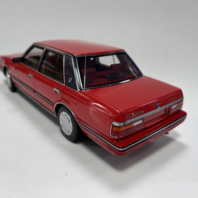 Xiaoguang 1:18 Toyota Crown MS122 Diecast Car-Red – YX car model