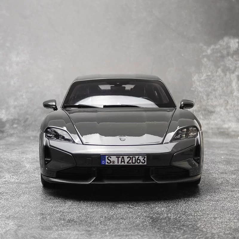 NOREV 1:18 Porsche Taycan Turbo S 2024 Diecast Model