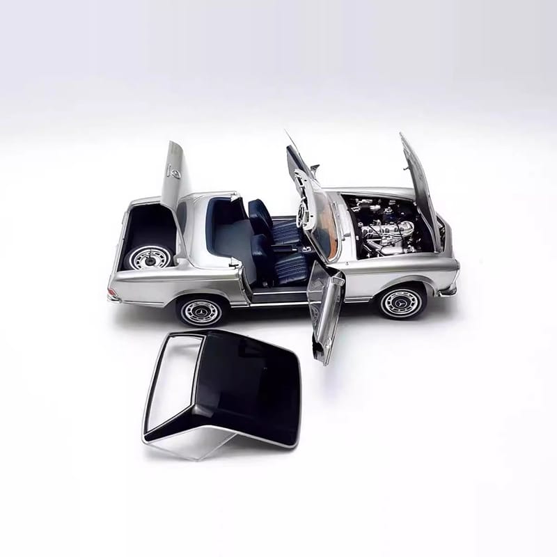 Schuco Mercedes-Benz 280SL Pagoda W113 1968 1:18 Diecast Model Car