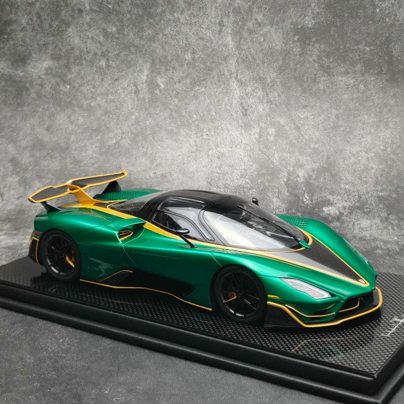 Frontiart FA 1:18 SSC Tuatara Striker “Big Lizard” Resin Model Car – Sealed Collector
