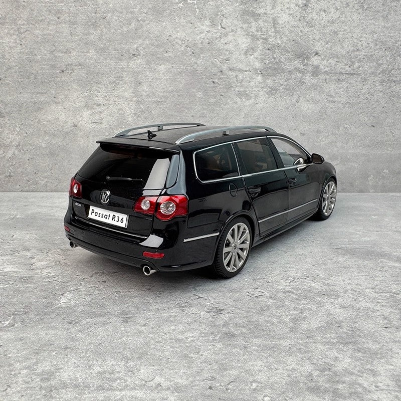 NZG Volkswagen Passat R36 1:18 Alloy Diecast Model Car – Limited 300 Units