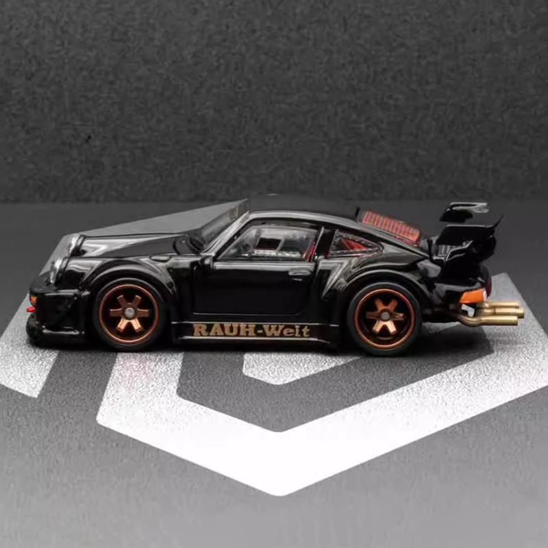 FG 1:64 Porsche RWB 964 (911) Diecast Model