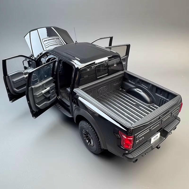 AUTOart  1:18 Ford F-150 Raptor SuperCrew 2019 Diecast Model Truck