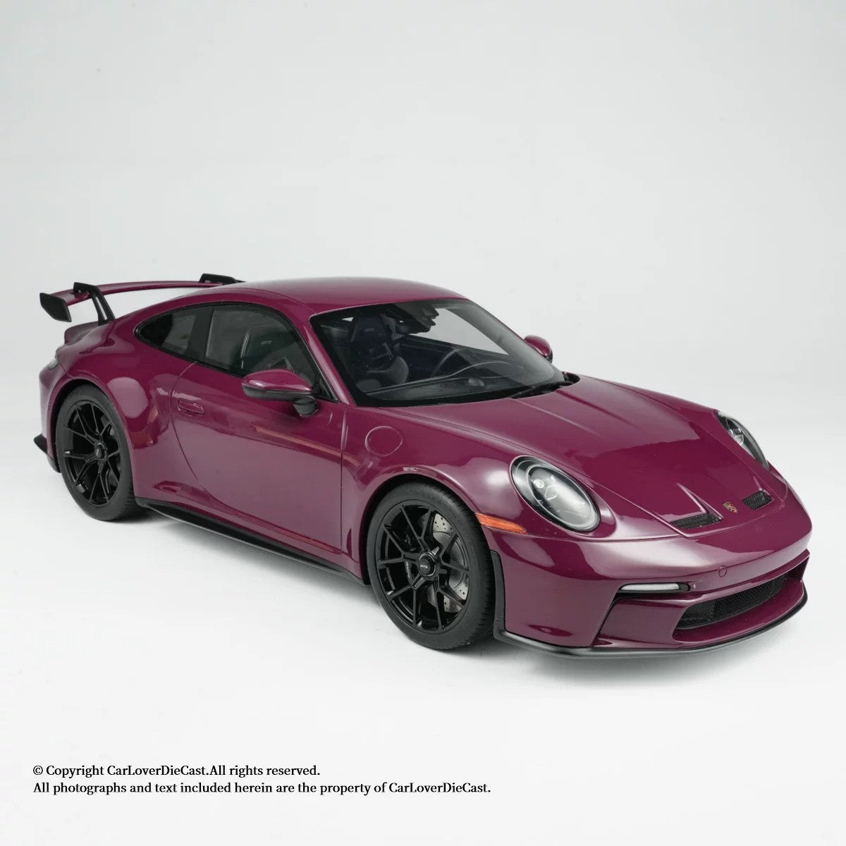 GT Spirit 1:12 Porsche 911 (992) GT3 Resin Model Car GT536 – Premium Porsche Collector