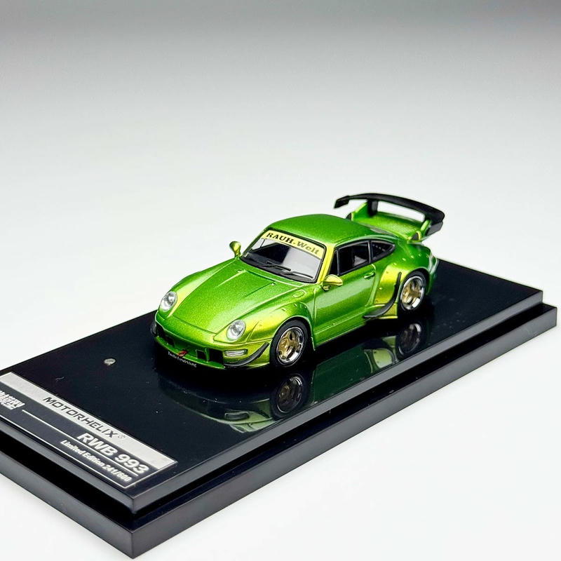 MotorHelix 1:64 Porsche RWB 993 Diecast Model