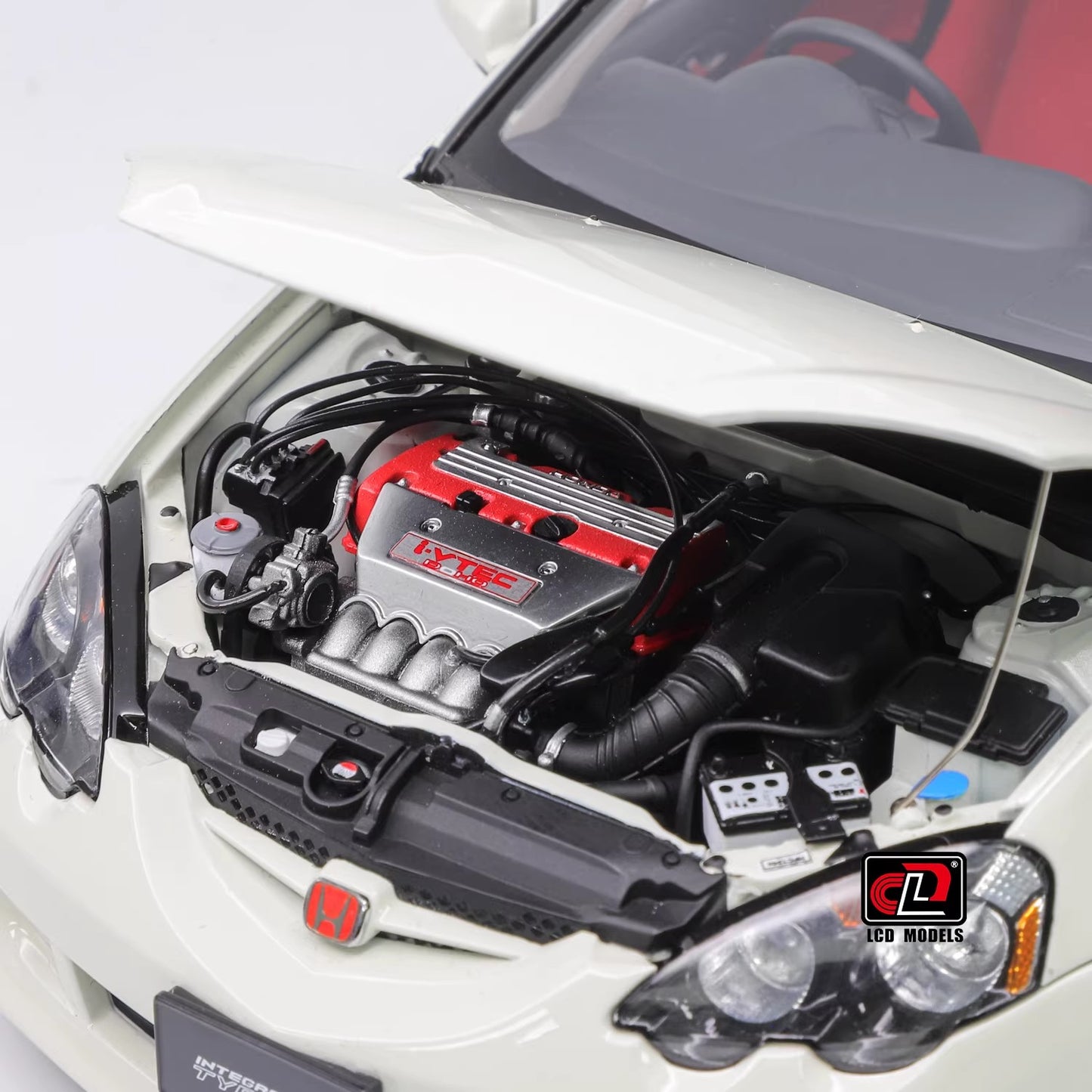 LCD MODEL 1:18 Honda INTEGRA (DC5) Type R Alloy Diecast Model