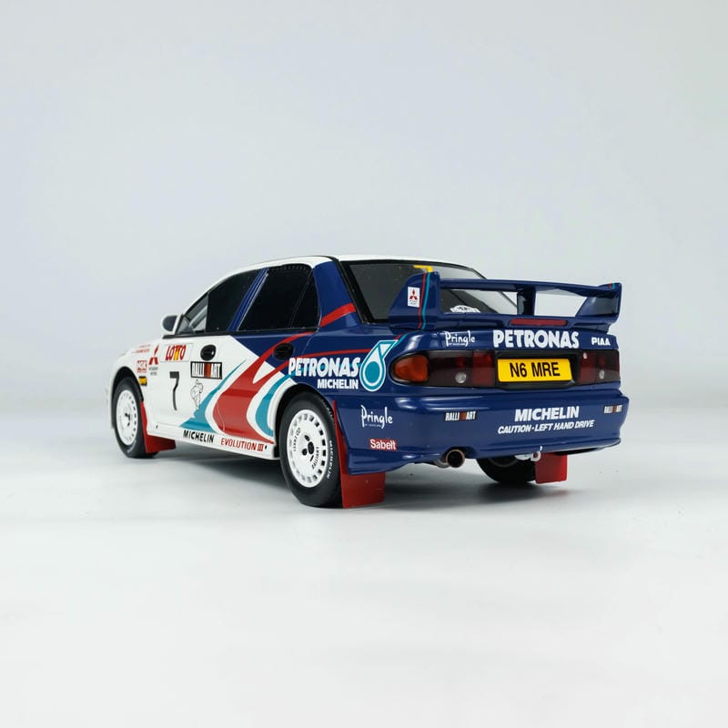 OTTO 1:18 Mitsubishi Lancer EVO III Australian Rally Makinen