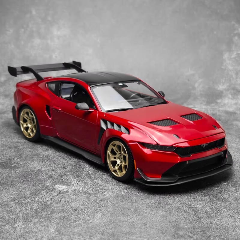 Maisto 1:18 Ford Mustang GTD Diecast Car