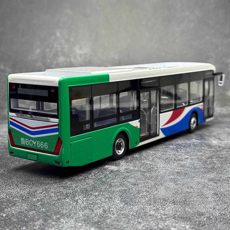 Zhongtong N12 (LCK6126EVGRA1) 1:43 Diecast Qingdao Bus Model