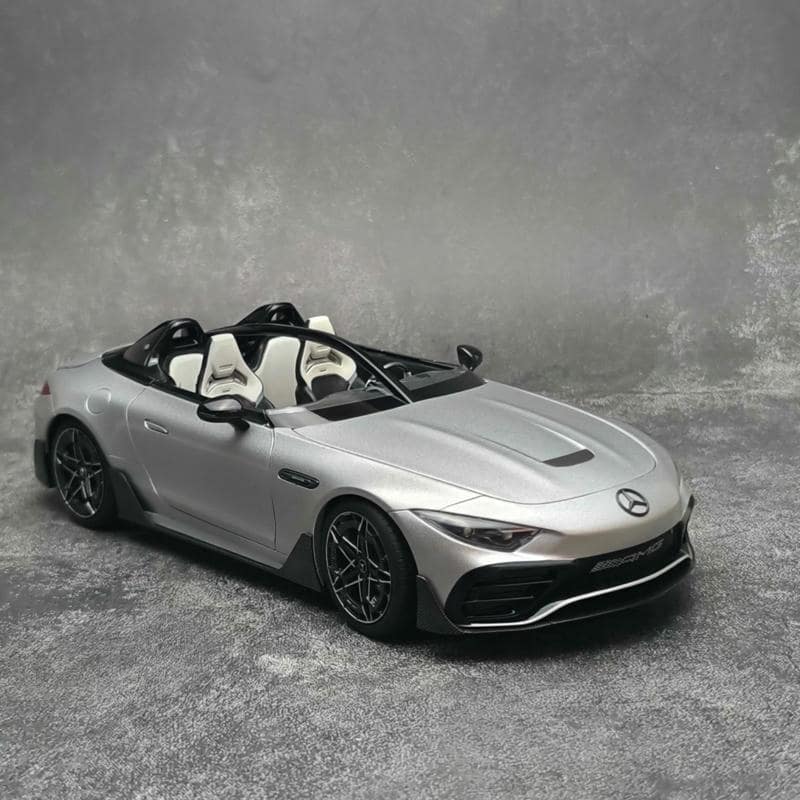 NZG 1:18 Mercedes-AMG PureSpeed Diecast Model