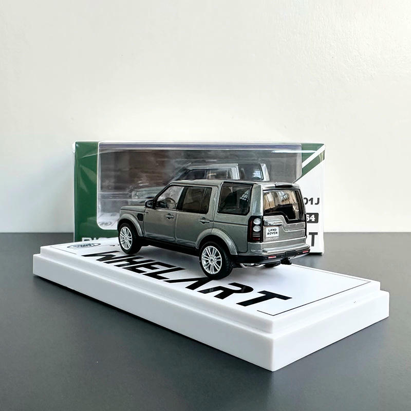 Whelart 1:64 Land Rover Discovery 4 Diecast Model Car
