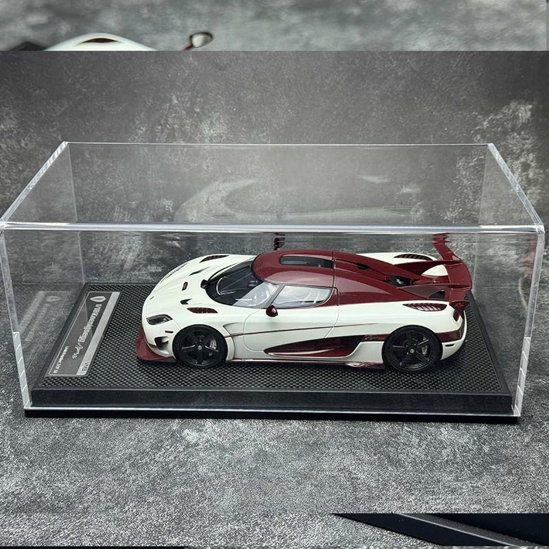 VMB 1:18 Koenigsegg Agera RS Resin Model – White / Red