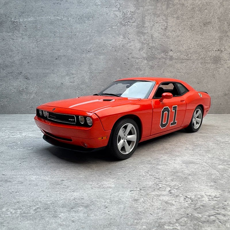 ACME 1:18 2010 Dodge Challenger SRT8 Diecast Model Car A1806034 – American Muscle Collector