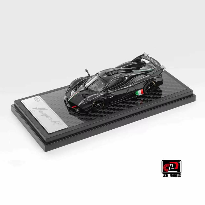 LCD 1:64 Pagani Huayra R – Black Carbon