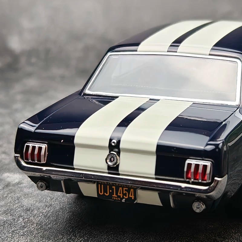Norev 1:18 Ford Mustang Coupe 1965 Diecast Model Car