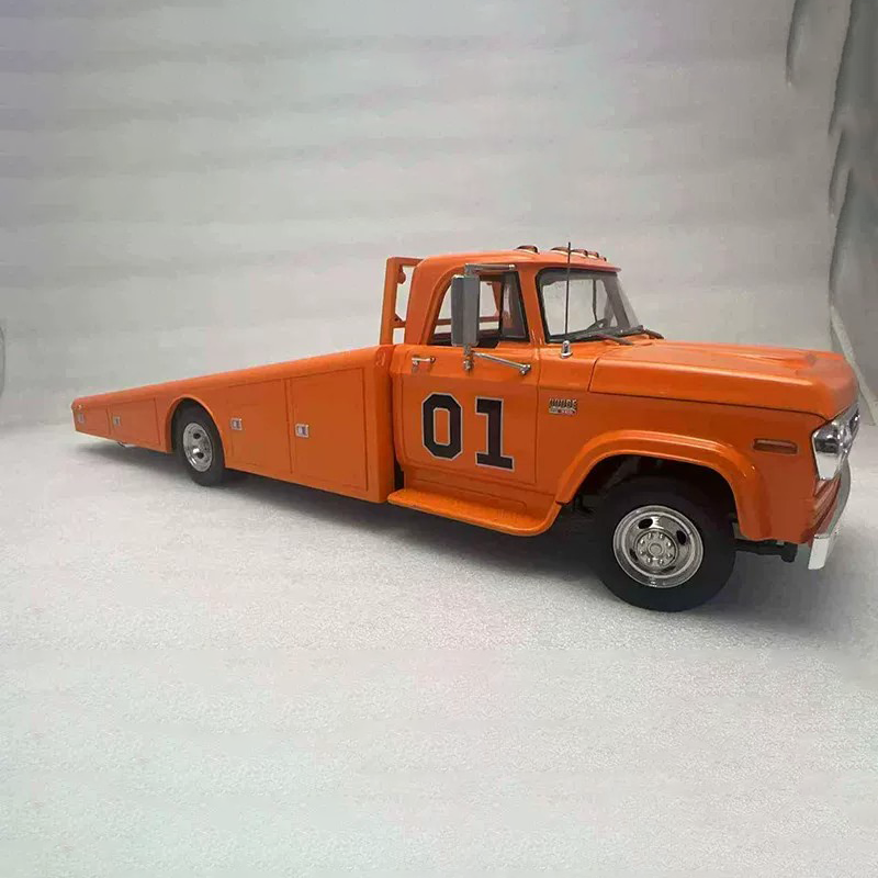 ACME 1:18 1970 Dodge D-300 Ramp Truck Diecast Model